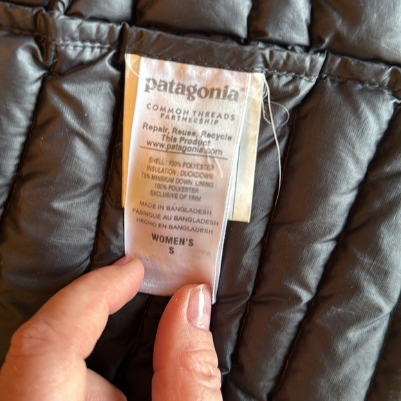 Patagonia W’s Fiona Parka Down Jacket Small - Picture 3 of 6